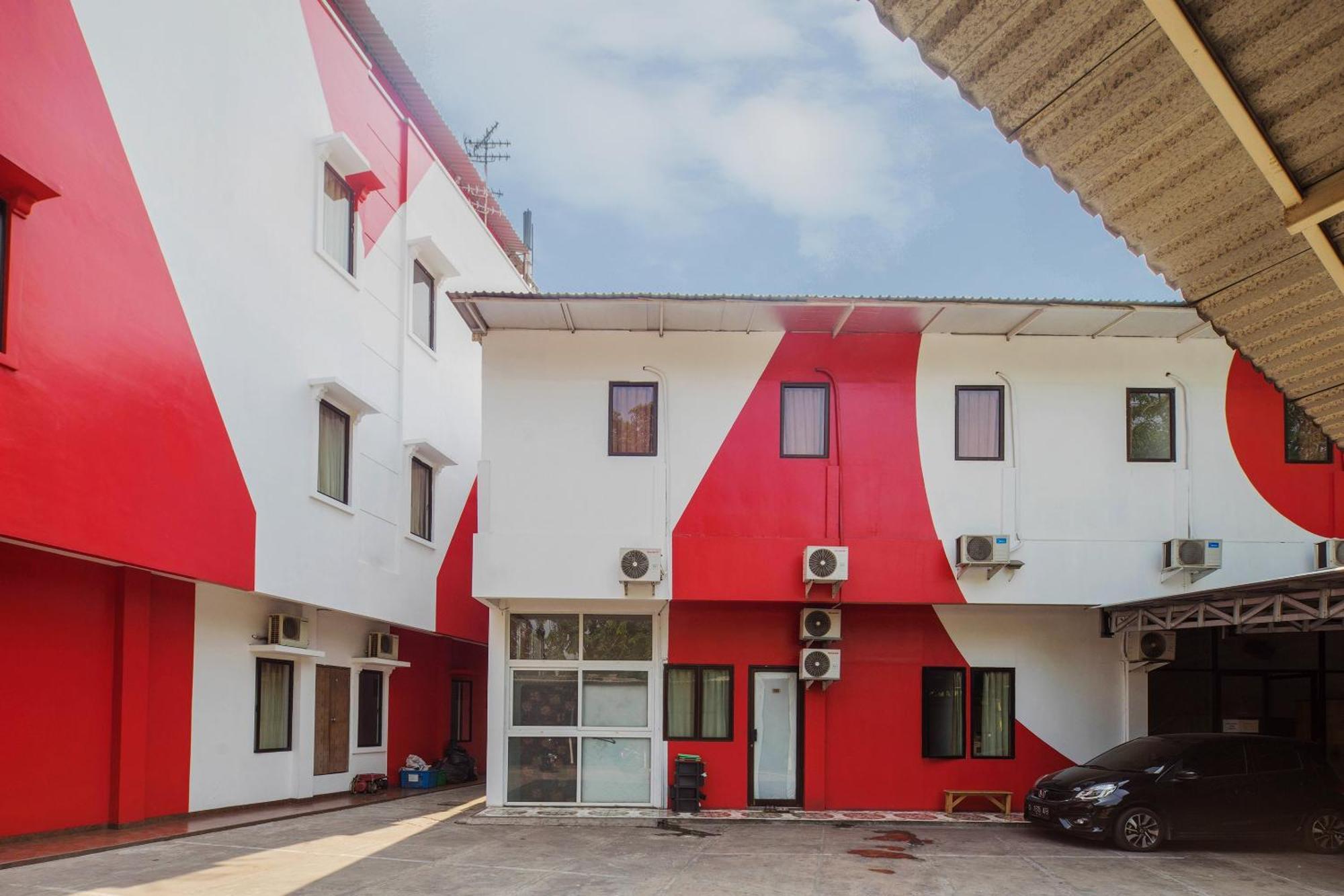 OYO 866 Idola Residence Yakarta Exterior foto